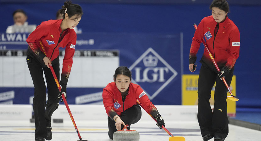 过他的领导 过他的领导